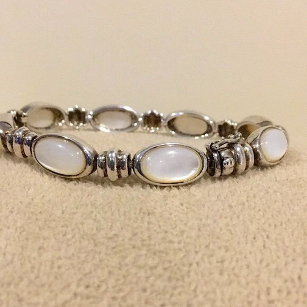 Vintage Mother of Pearl Cabochon Sterling Silver 925 Bracelet
